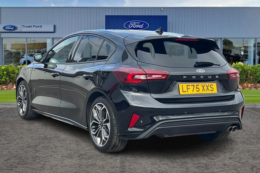 Ford FOCUS Photo autoimg-fb6dfc30405ea84946db42bd51467ebf568817b5.jpg