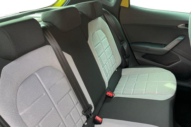 SEAT Ibiza Photo 9