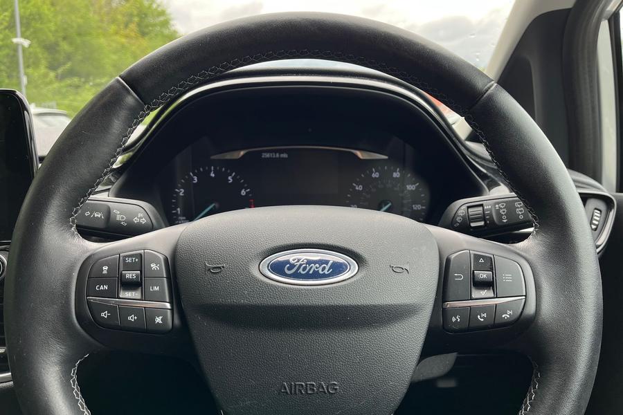 Ford Fiesta Photo autoimg-fb706f45ae7082dbd5429c488bfcdd2d63b06bf0.jpg
