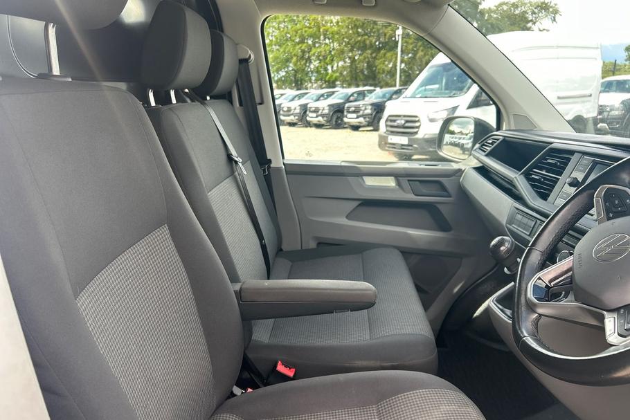 Used Volkswagen TRANSPORTER BK72XNL 29