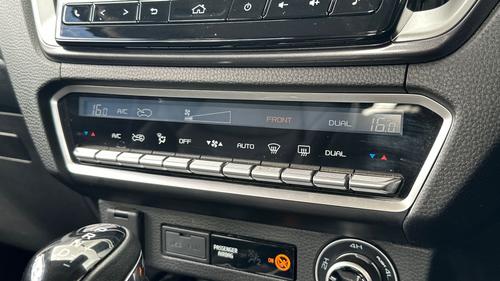 Isuzu D-Max Photo autoimg-fb71c51dd635f2c5b1f30ee8540bd47887e3a4d4.jpg