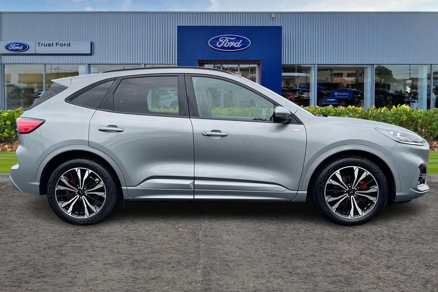Ford KUGA Photo autoimg-fb764adb34907dc868a1d90e700f78a5b1b65c60.jpg