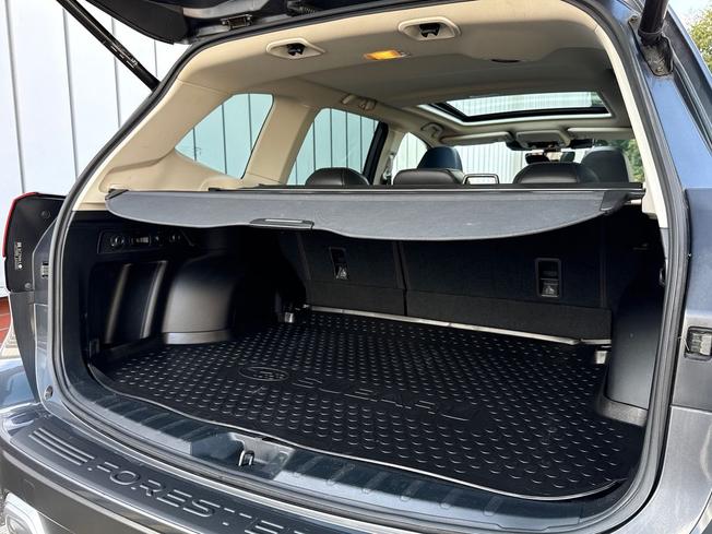 SUBARU Forester Photo 44