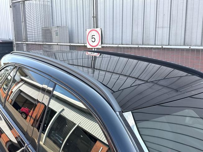 Mercedes-Benz GLC Photo 37