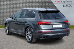 Audi Q7 Photo 3