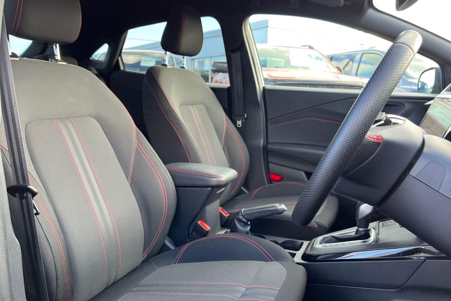 Ford PUMA Photo 16