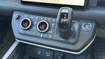Land Rover Defender Photo 12