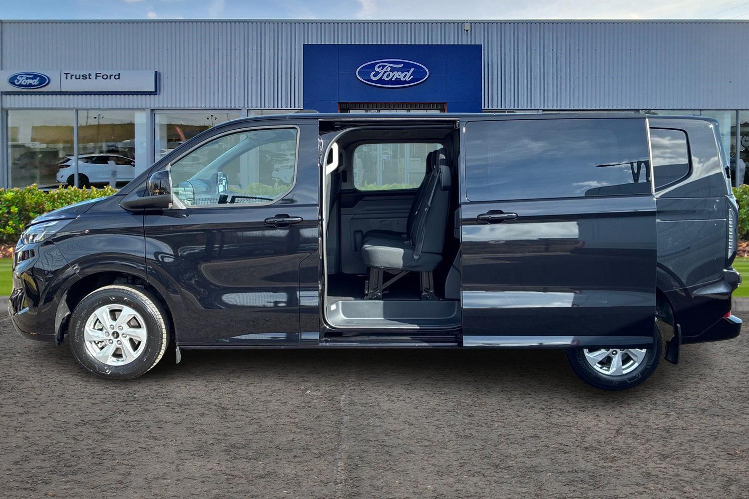 Ford TRANSIT CUSTOM Photo 4