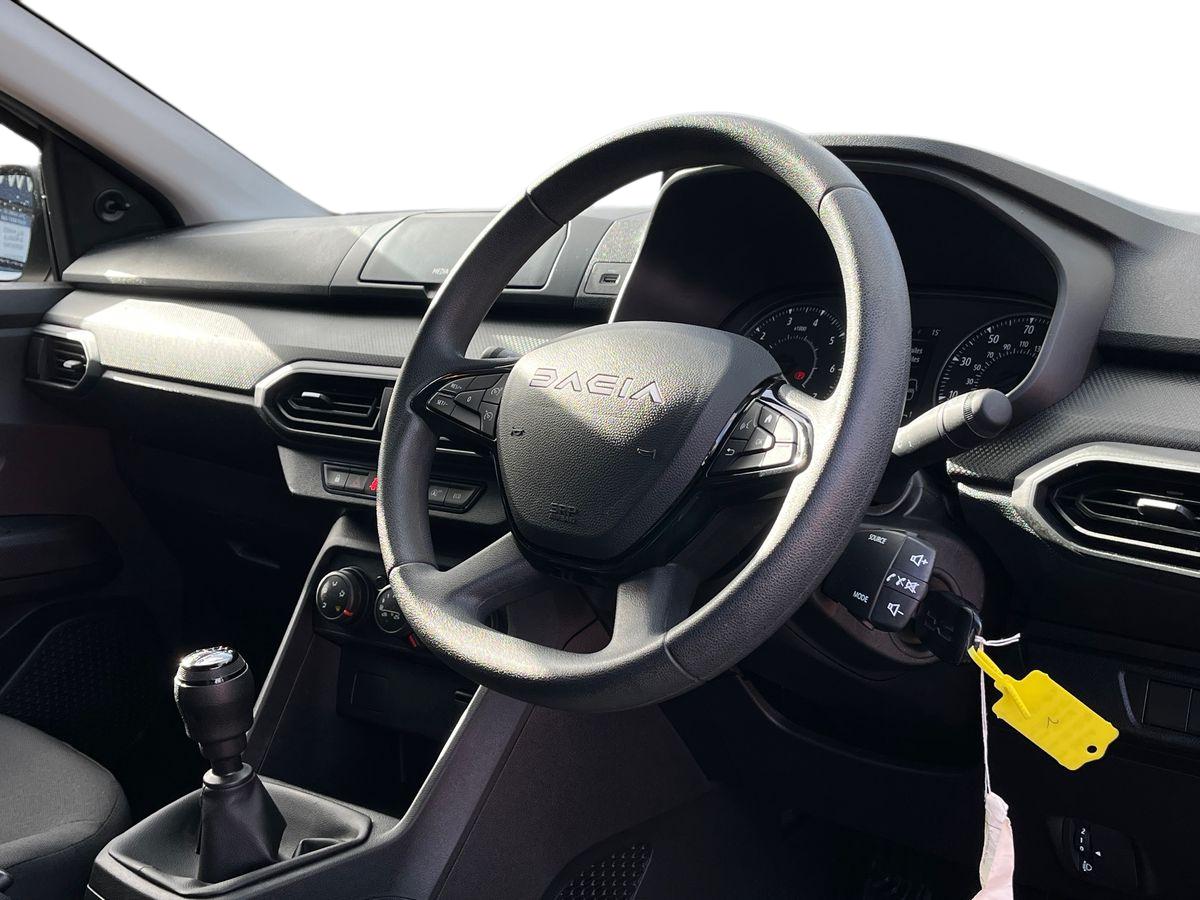 Dacia Sandero Photo 17