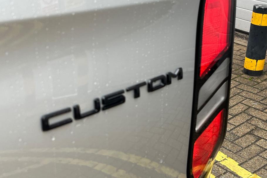 Used Ford TRANSIT CUSTOM 20