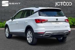 SEAT Arona Photo 3