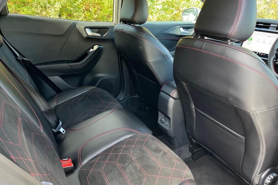 Ford Puma Photo autoimg-fb9c96e9ab66358973491d74791282f95db721e0.jpg