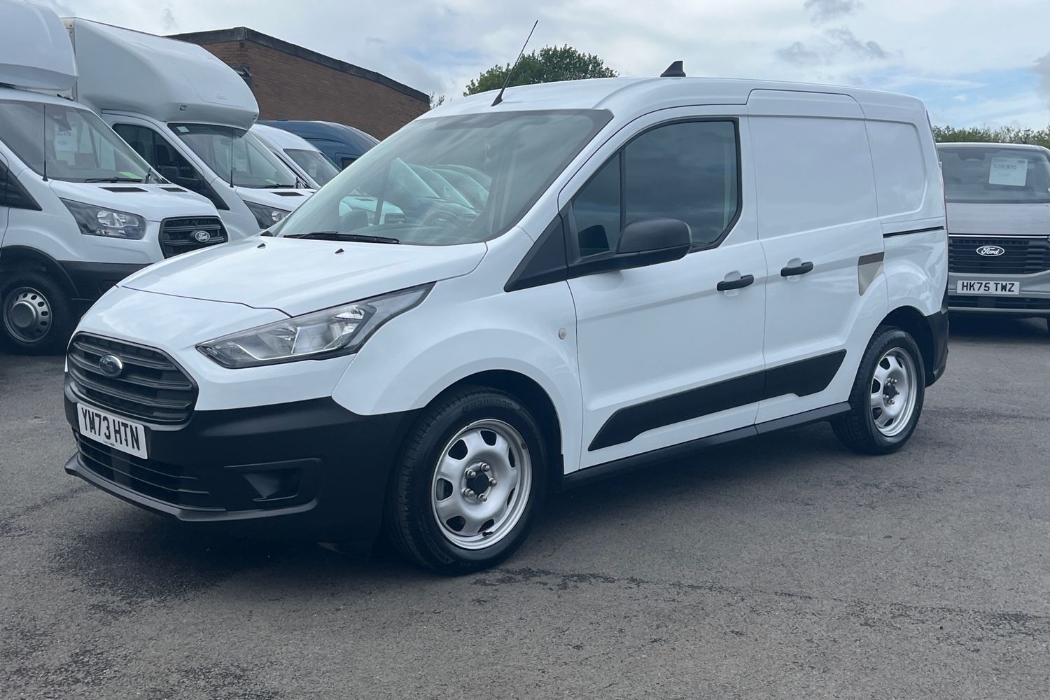 Ford TRANSIT CONNECT Photo 36