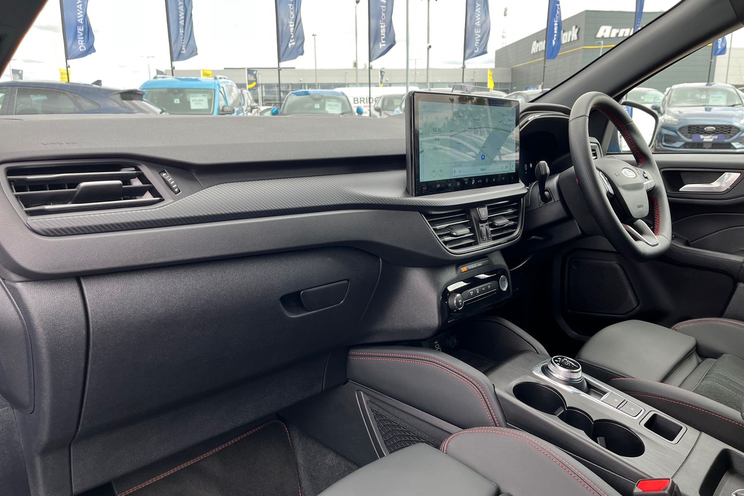 Ford Kuga Photo 17
