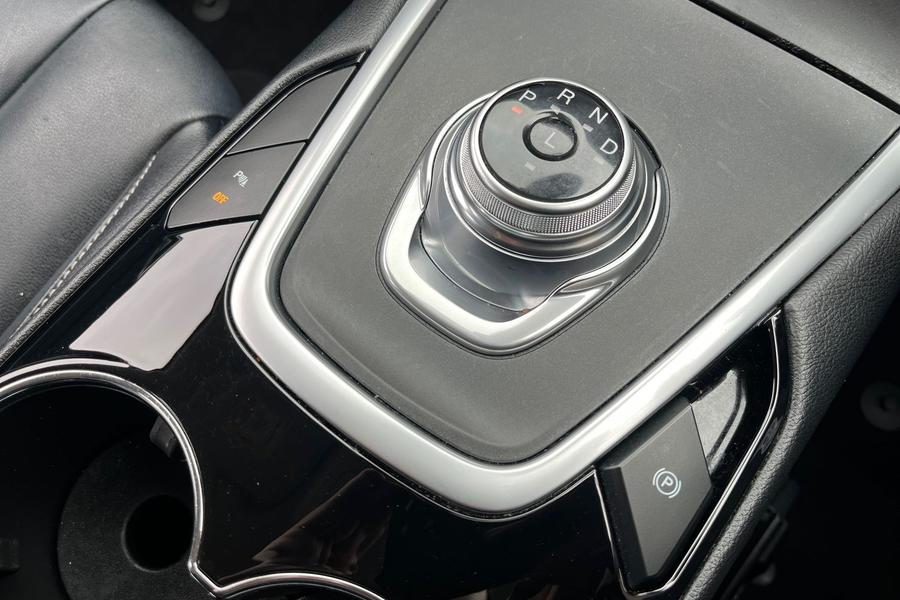 Ford S-MAX Photo autoimg-fbaff70df8f81413115433cbf053da838c1fa648.jpg