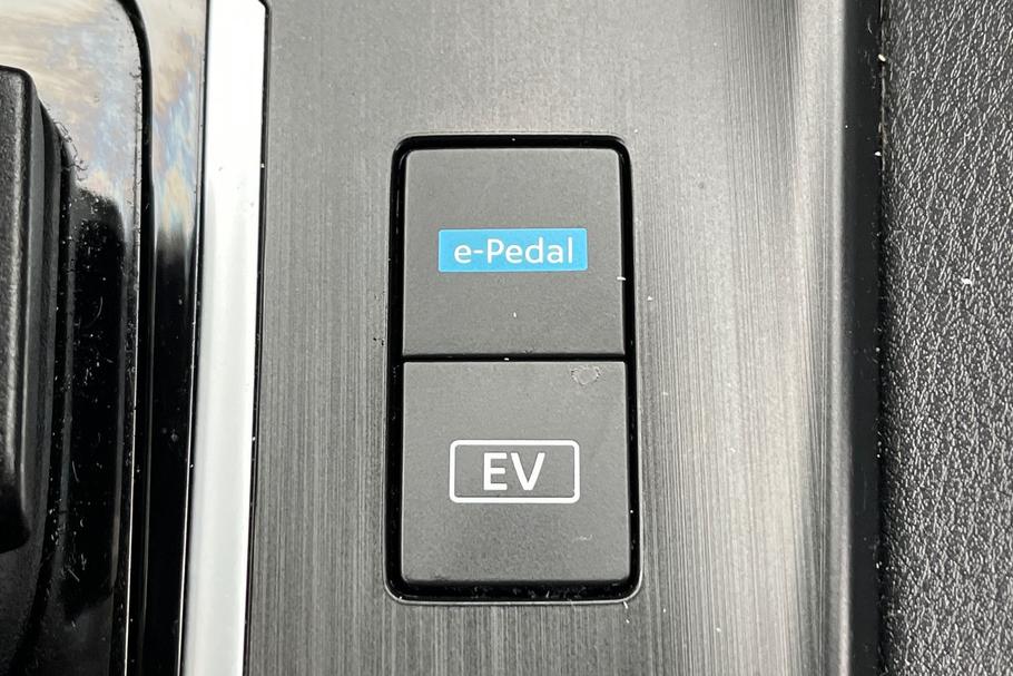 Used Nissan Qashqai YO25LHL 34