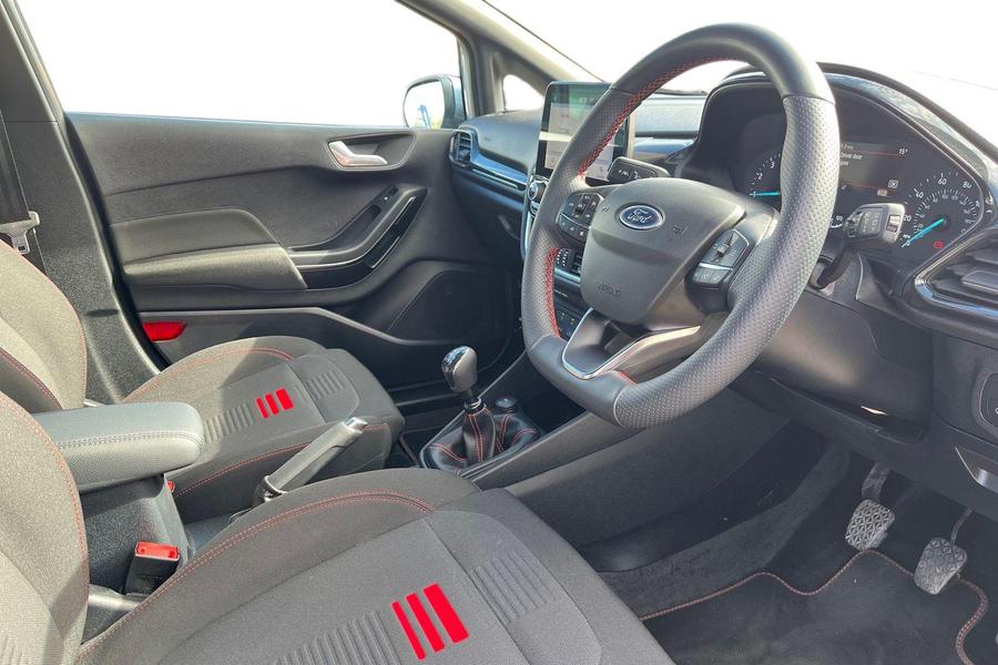 Ford FIESTA Photo autoimg-fbb59c64ba0da19cf74fc0bdb999c884fe437aed.jpg
