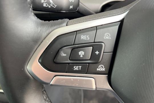 Volkswagen Golf Photo autoimg-fbb6201f02d074e5a0b275f597db21726aafb9a0.jpg