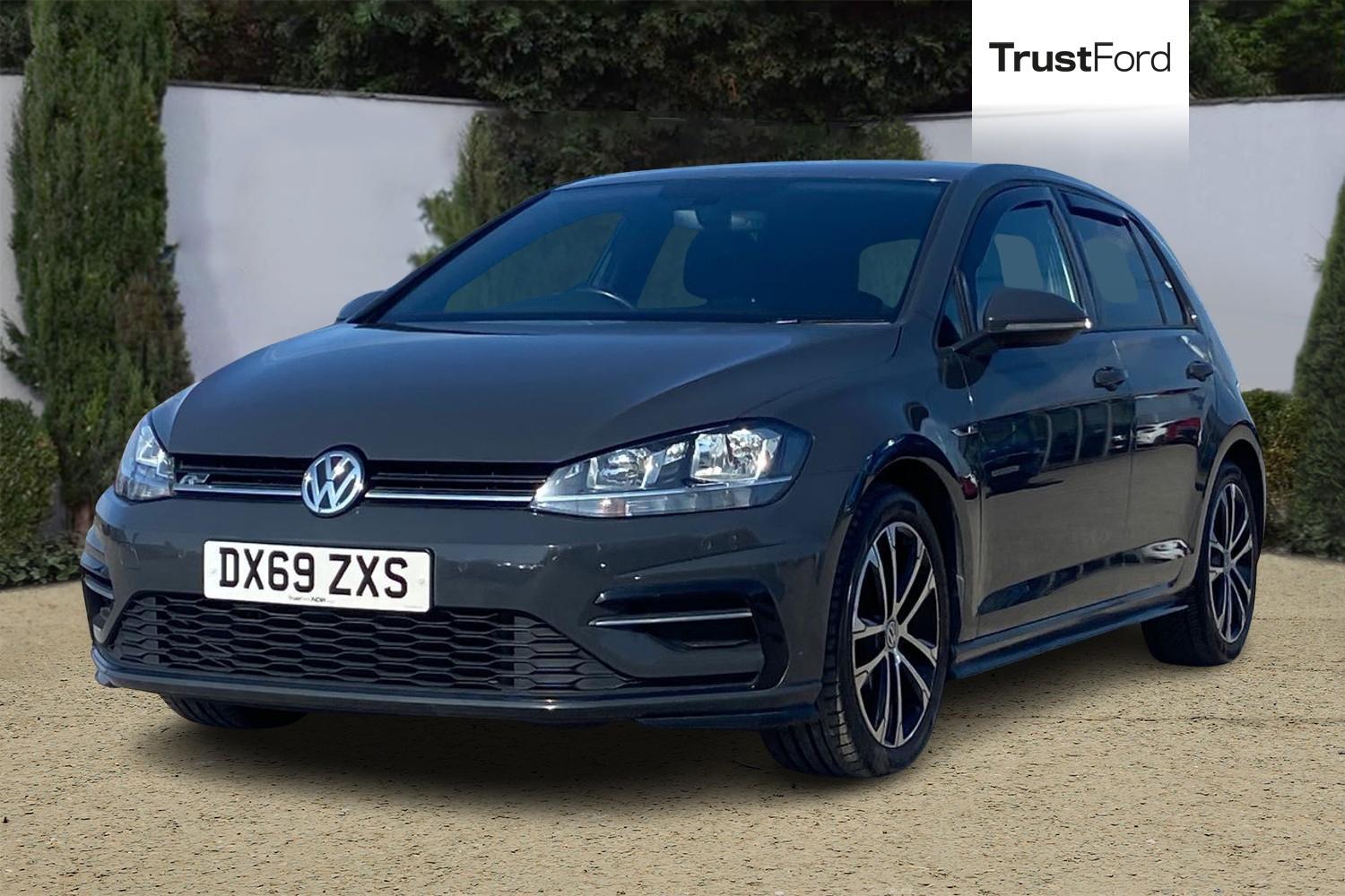 Volkswagen GOLF Photo 4
