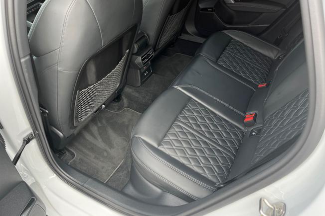 AUDI S3 Photo 50