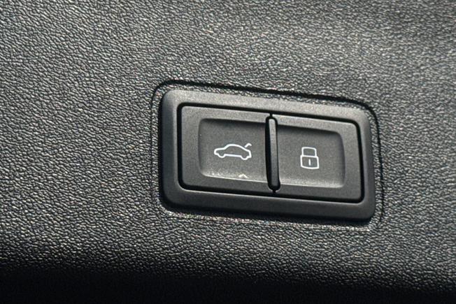 AUDI Q3 Photo 46
