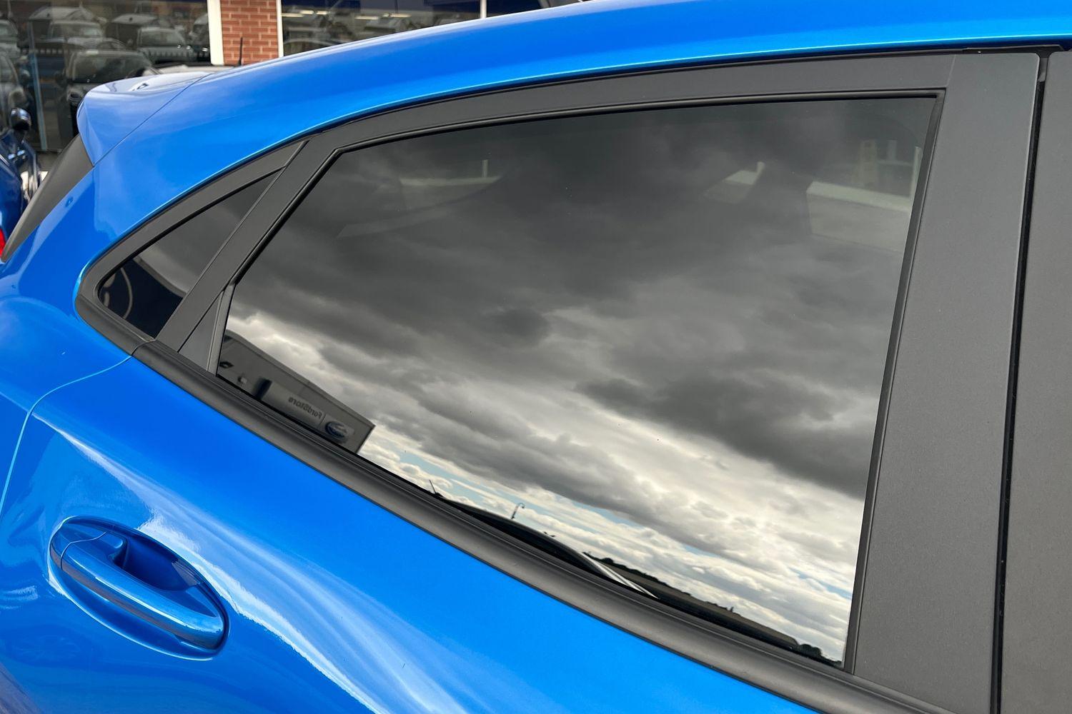 Ford PUMA Photo 38