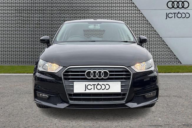 Audi A1 Photo 8