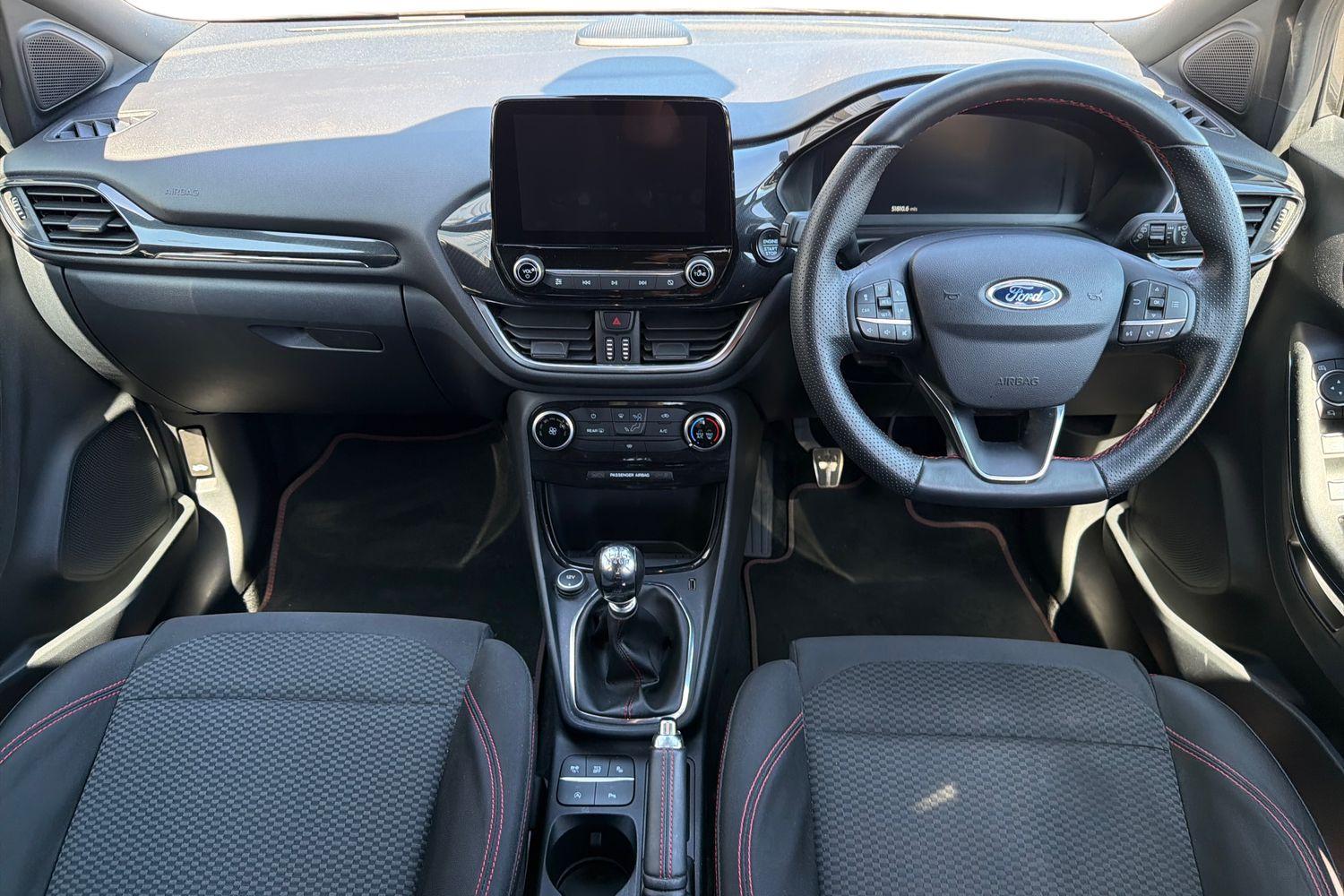 Ford PUMA Photo 9