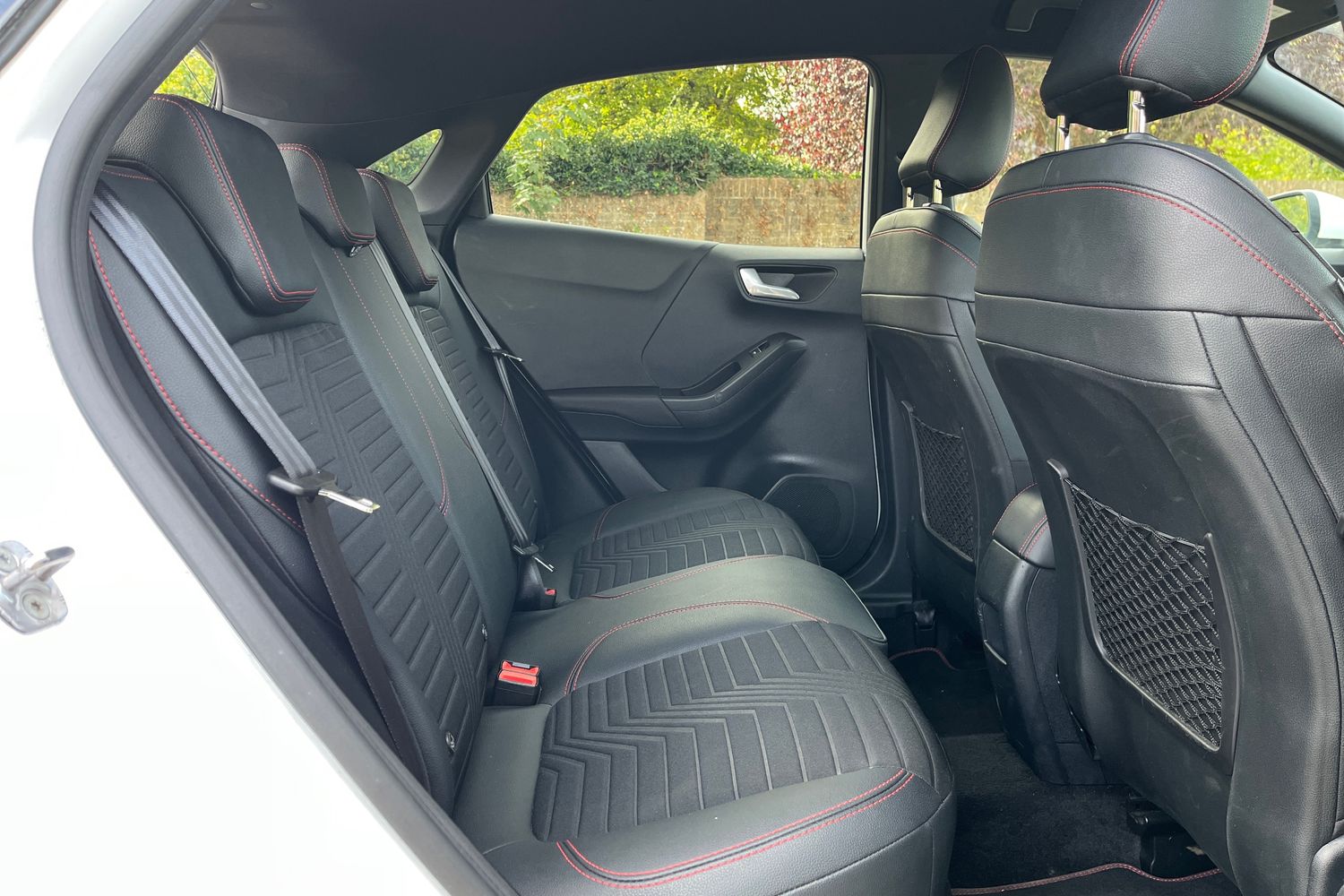 Ford Puma Photo 26