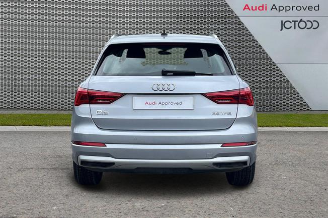 AUDI Q3 Photo 7