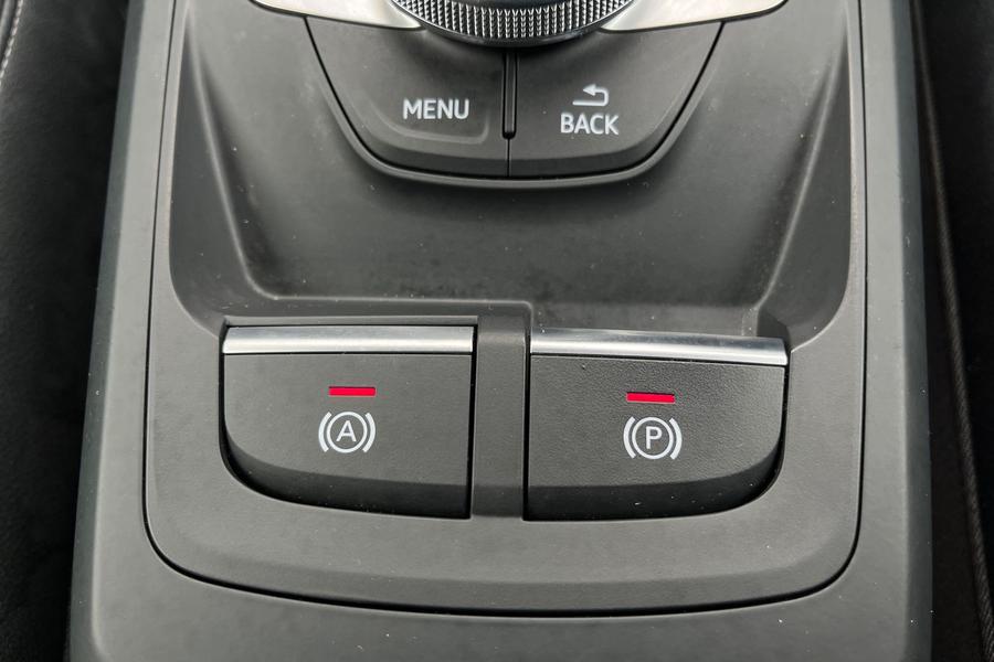 Audi Q2 Photo autoimg-fbc5b36f400b7763dfcacc49351fc7dae83b4938.jpg