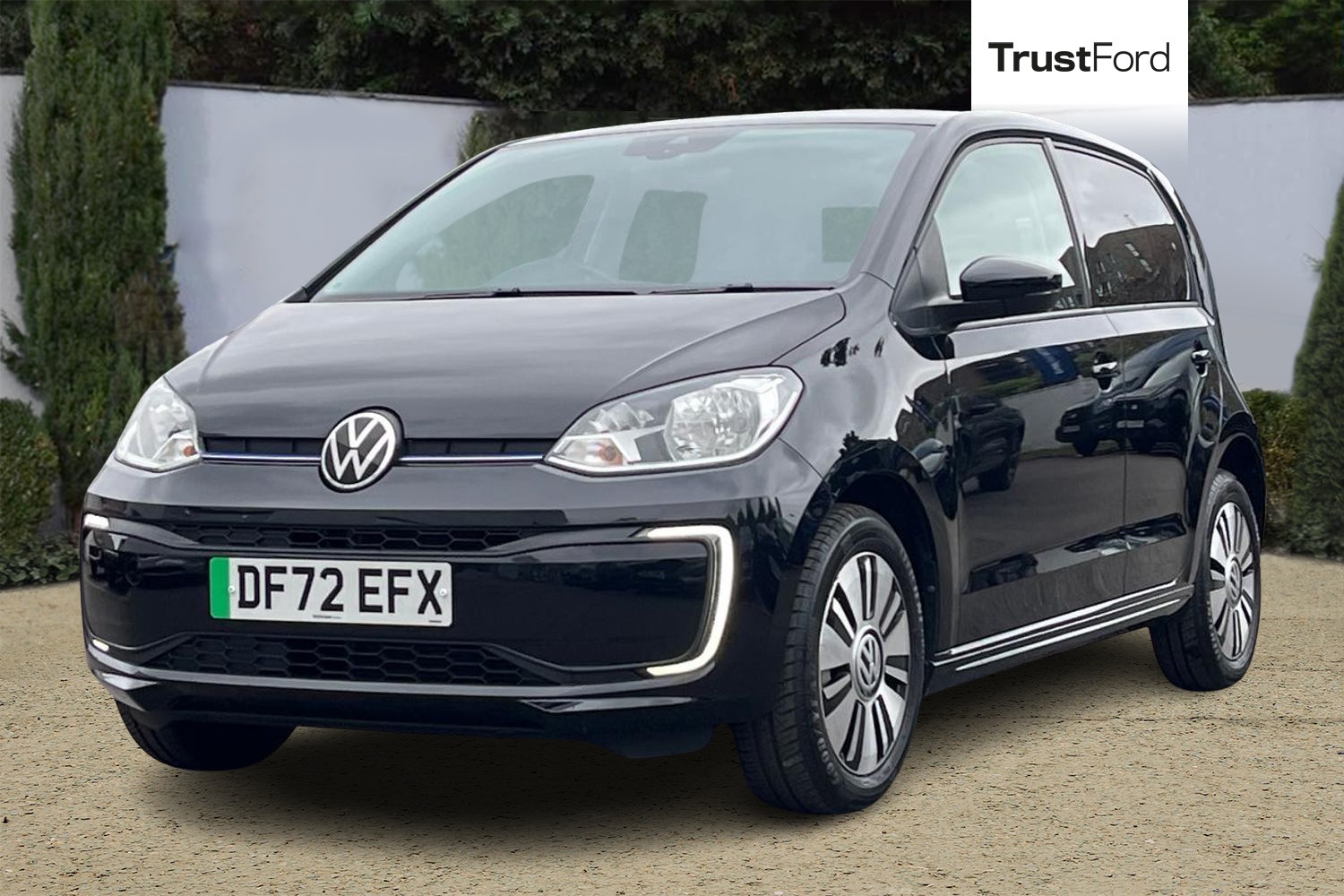 Volkswagen UP Photo 4
