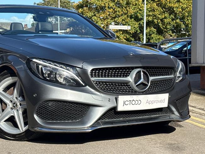 MERCEDES-BENZ C Class Photo 23