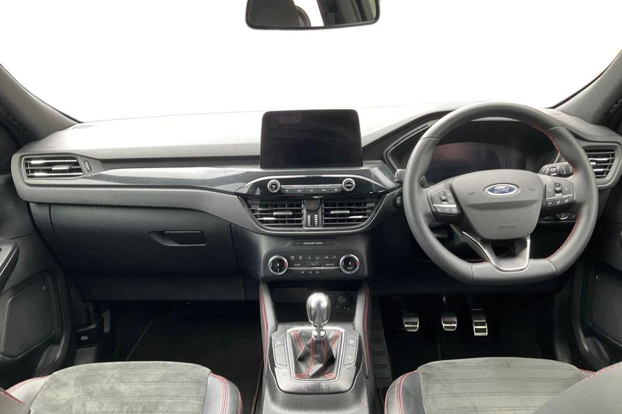 Ford KUGA Photo autoimg-fbcc42a27c931b4285ba2bf3b908b67d7f976092.jpg