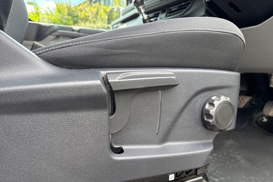 Ford TRANSIT CUSTOM Photo autoimg-fbcd969e01e3a37fa2c867bbaf47ee15d30de76d.jpg