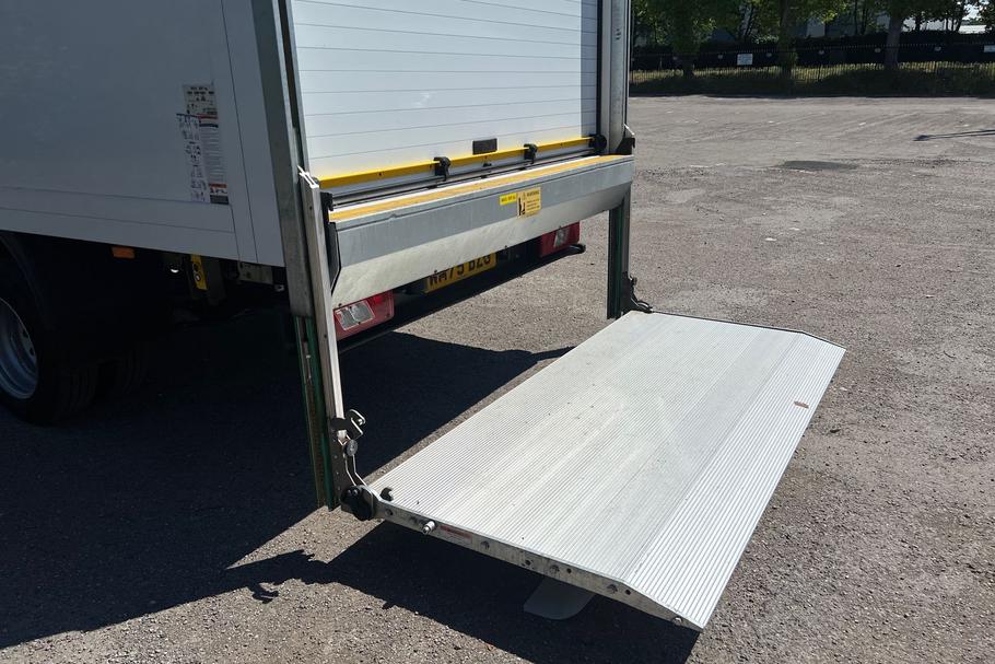 Used Ford TRANSIT WM75BZG 18