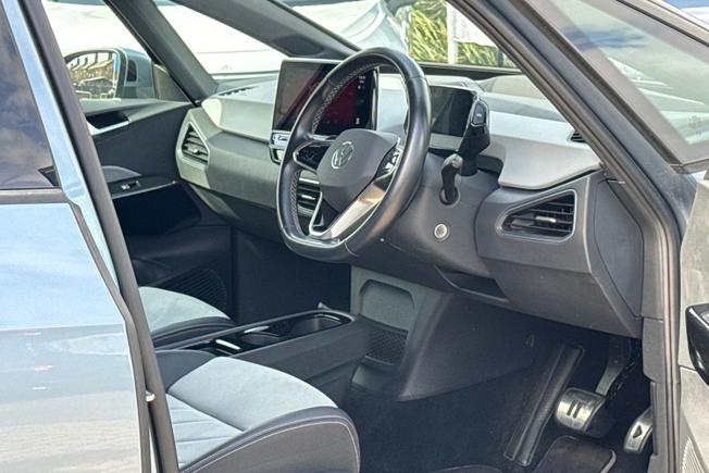 VOLKSWAGEN ID.3 Photo 48