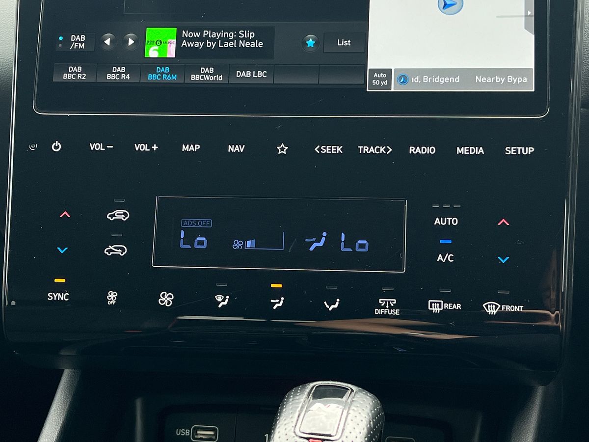 Hyundai TUCSON Photo 12