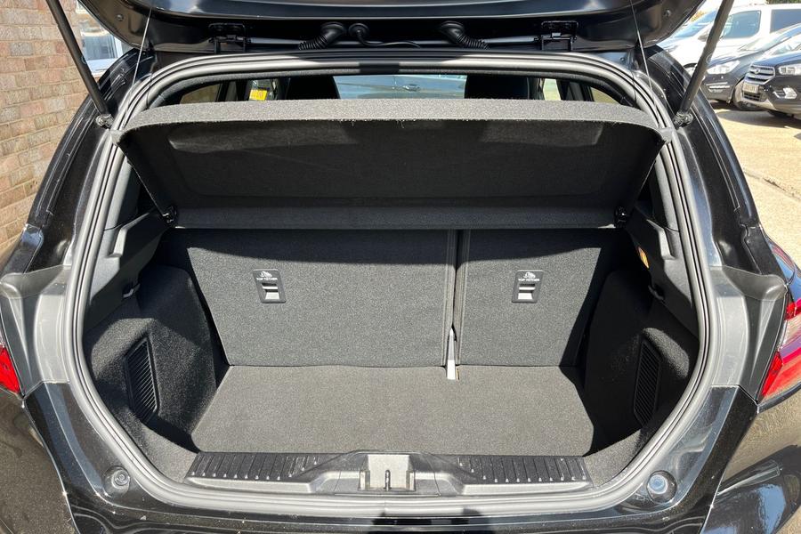 Ford FIESTA Photo autoimg-fbde900c2dc5be7a8e66df0546c78a8b87349326.jpg