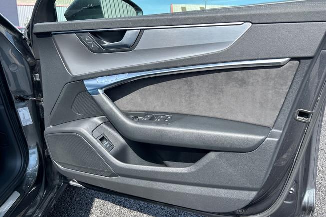 AUDI A6 Avant Photo 35
