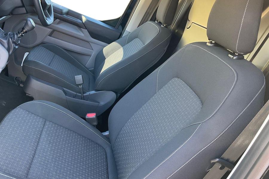 Ford Transit Custom Photo autoimg-fbe2079cfc2807a8025cae1c9c532a6ee1626240.jpg