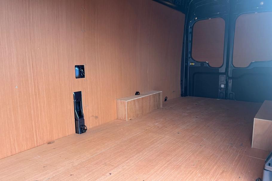 Used Ford TRANSIT WO25UCV 4