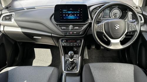 Suzuki S-Cross Photo autoimg-fbe5dd13f6f7af63589303ba76d1fbd729b28604.jpg