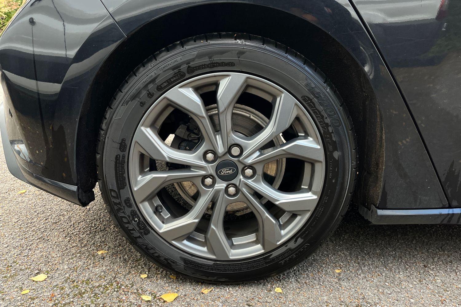 Ford Focus Photo 7