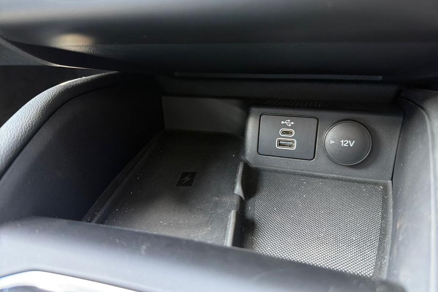 Ford FOCUS Photo autoimg-fbe903301ddacf709aba40a99c385911c951ff78.jpg