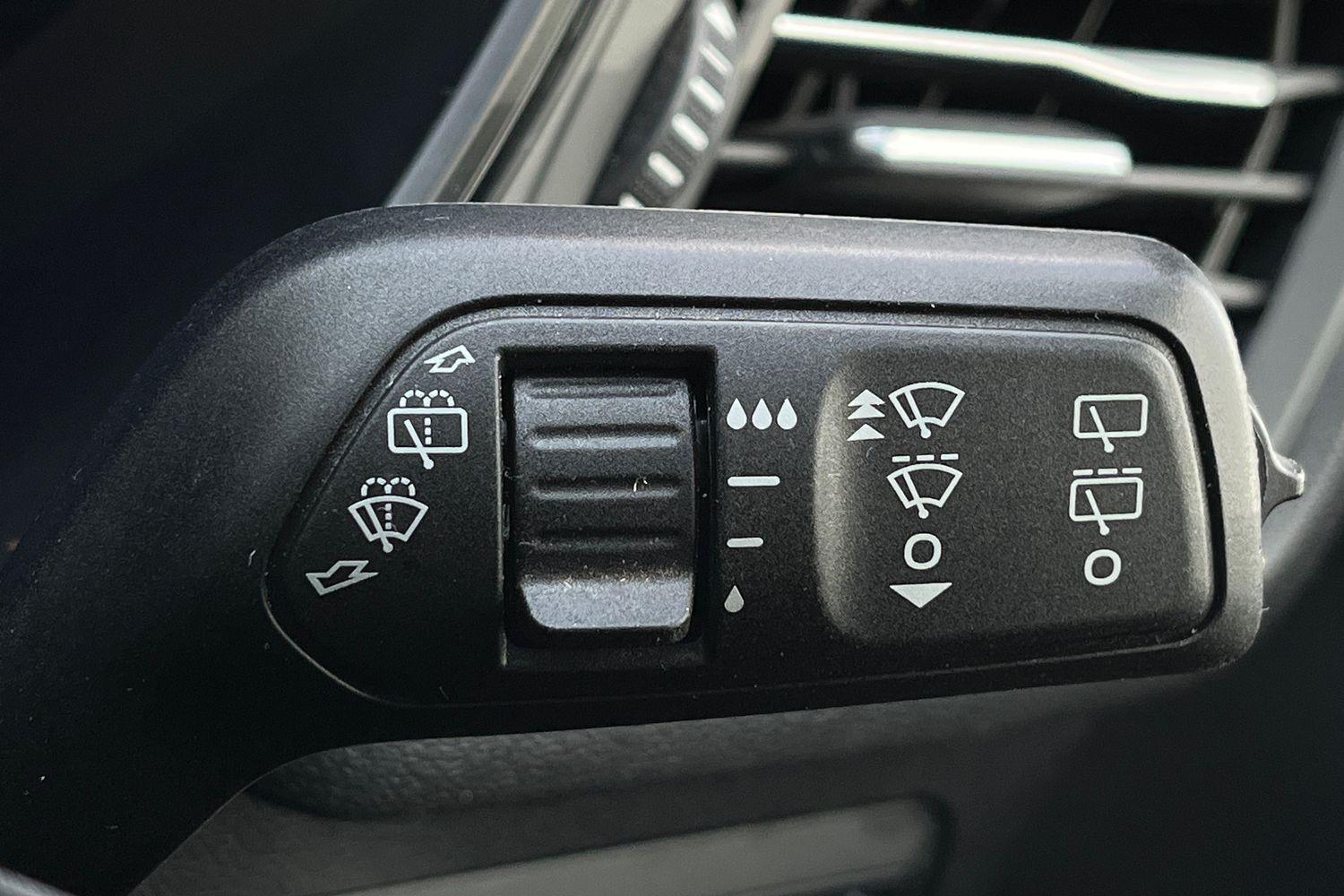 Ford Kuga Photo 14