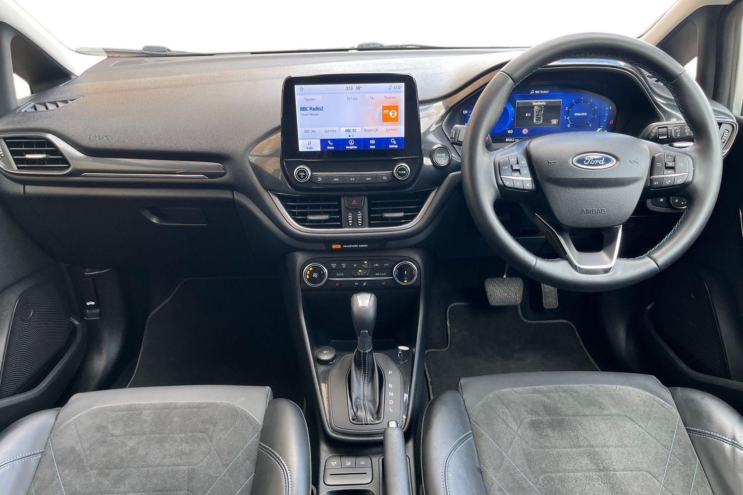 Ford FIESTA Photo 9