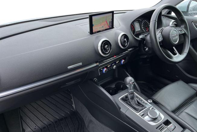 AUDI A3 Photo 2