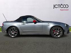 ABARTH 124 Spider Photo 4