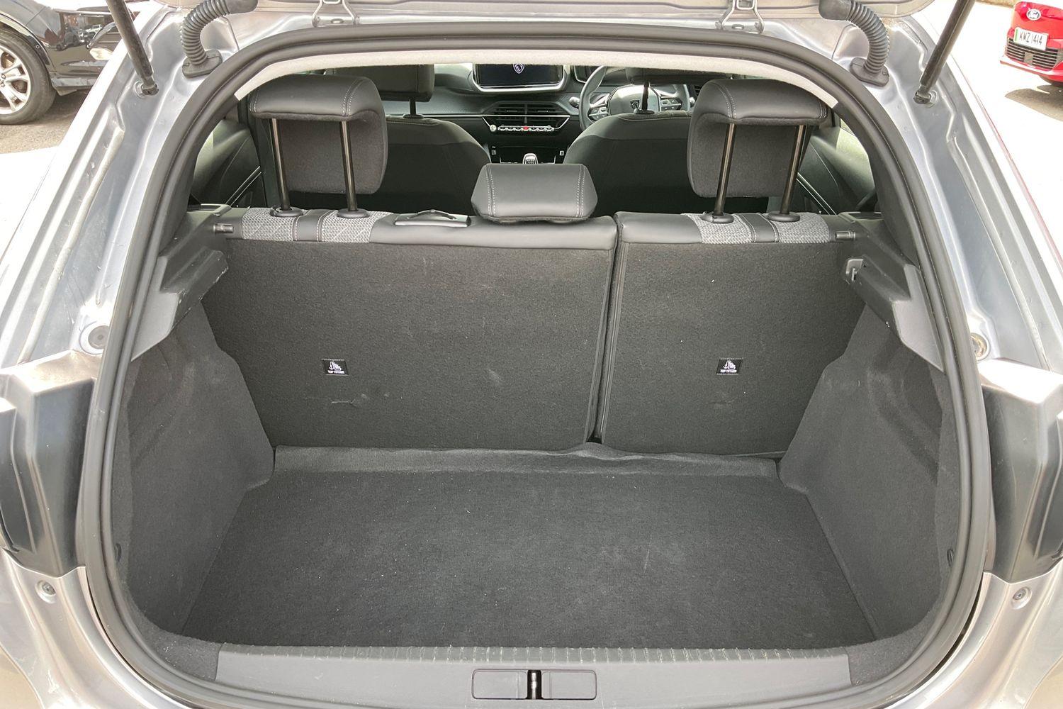 Peugeot 208 Photo 20